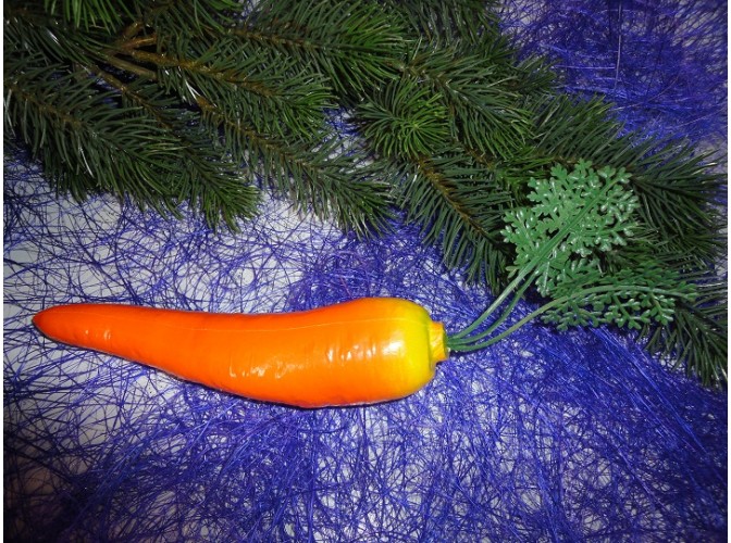 Муляж "Морковь" крупная (1шт)