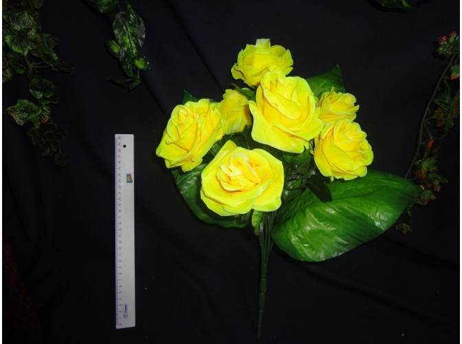 Букет роз с широким листом желтый h45cм, 7 голов (1шт)