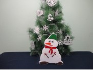 Декор из пенопласта "Снеговик с рябинками" h30см (1шт)