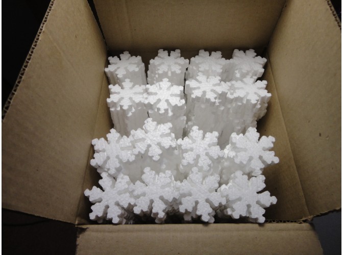 Снежинка из пенопласта d5 см (коробка 320шт)