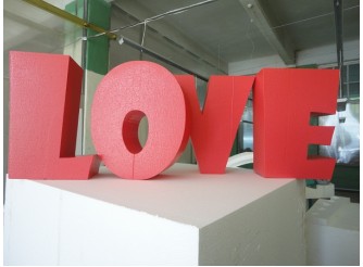 Буквы из пенопласта/слово "LOVE" h50, w20см, красный (комплект)
